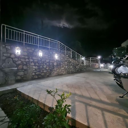 Hyka Stone House Shkoder Bed and Breakfast Eksteriør billede