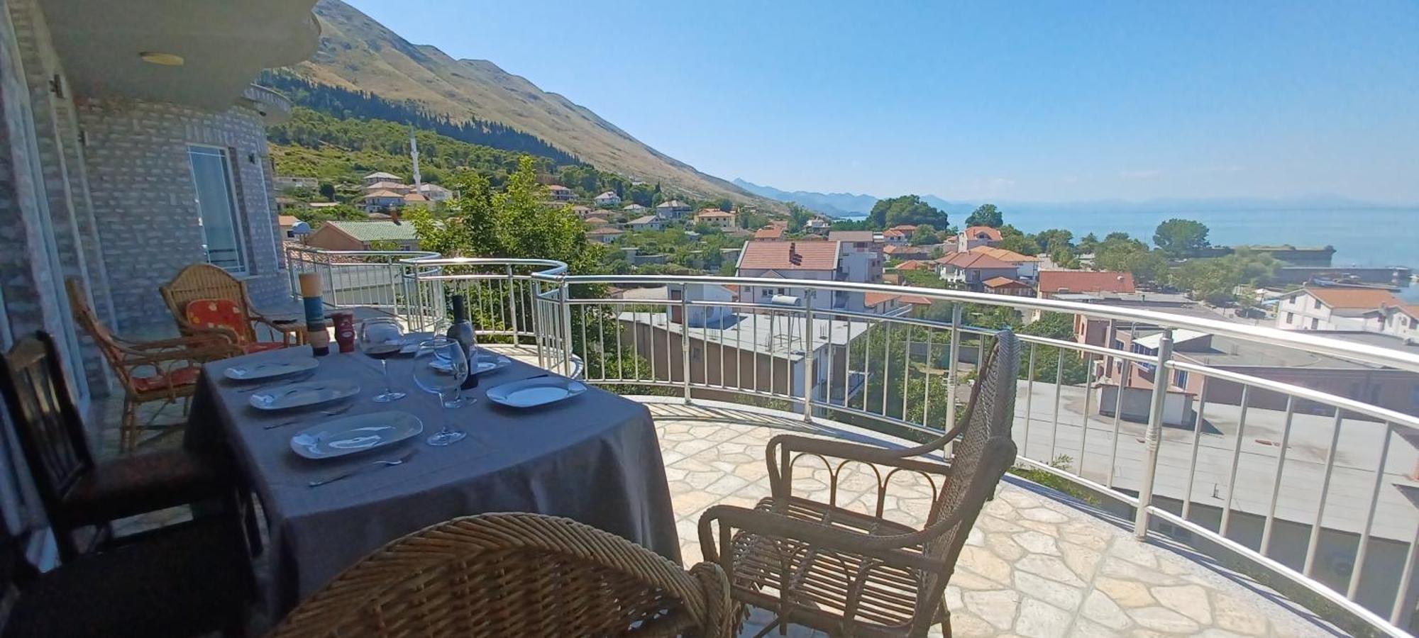 Hyka Stone House Shkoder Bed and Breakfast Eksteriør billede
