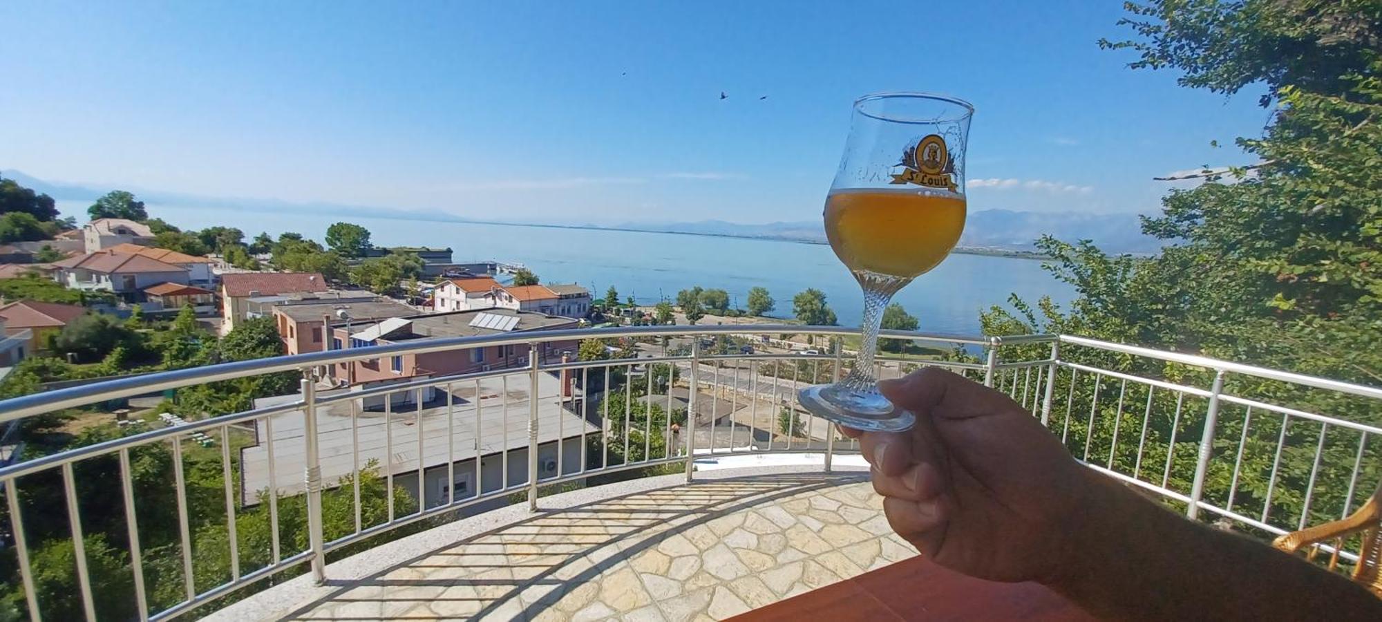 Hyka Stone House Shkoder Bed and Breakfast Eksteriør billede