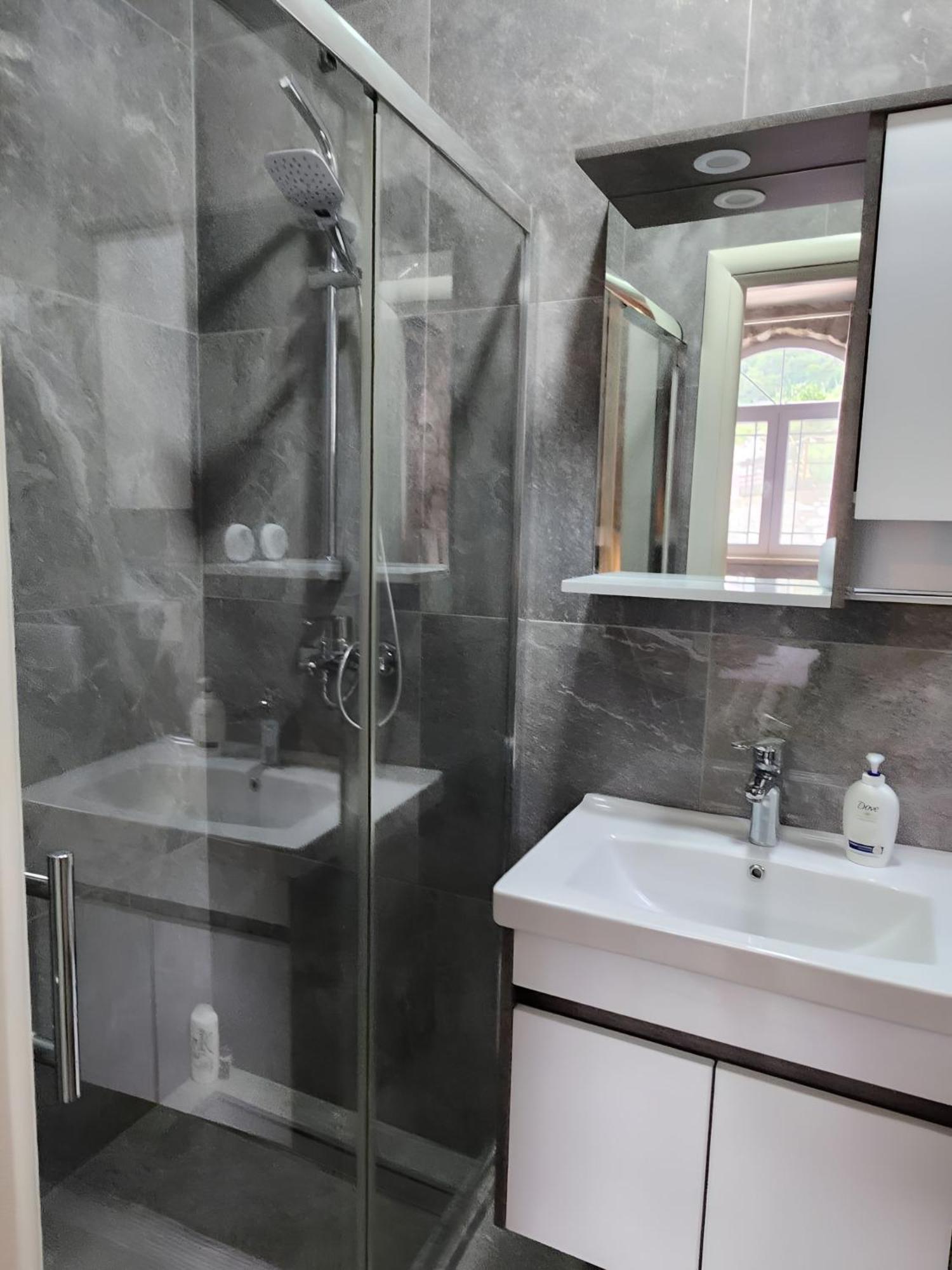 Hyka Stone House Shkoder Bed and Breakfast Eksteriør billede